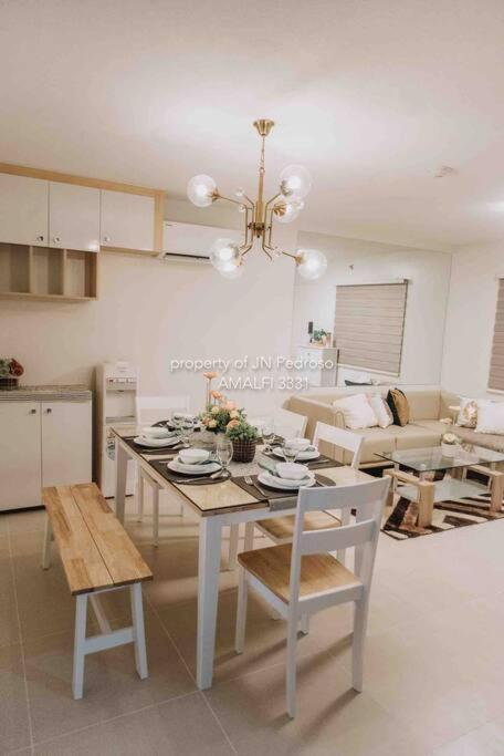Work-Friendly Mountain-View Condo Near Sm Seaside Cebu Екстер'єр фото